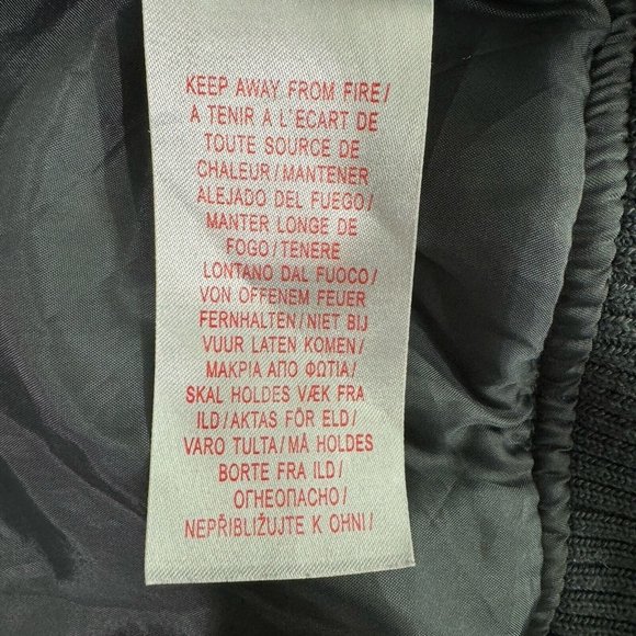 Nike Air Jordan Jumpman Bomber Jacket Kids YM 10-12 Embroidered Jordan Quilted - Picture 9 of 10